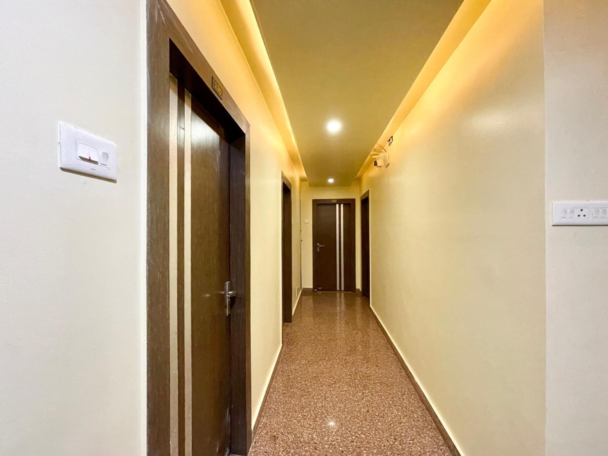 Hotel Trends In Puri Exterior photo